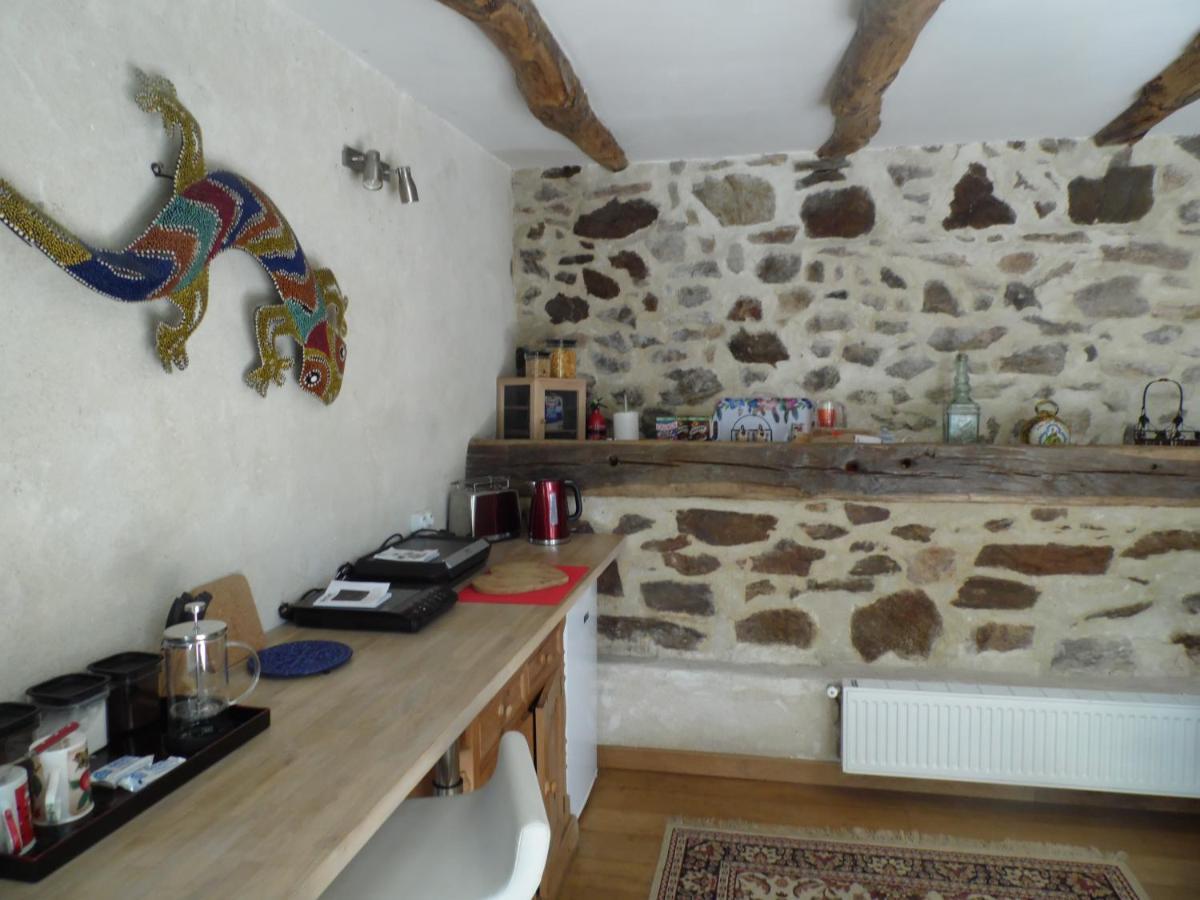 Vabre-Tizac Combecave Bed & Breakfast エクステリア 写真