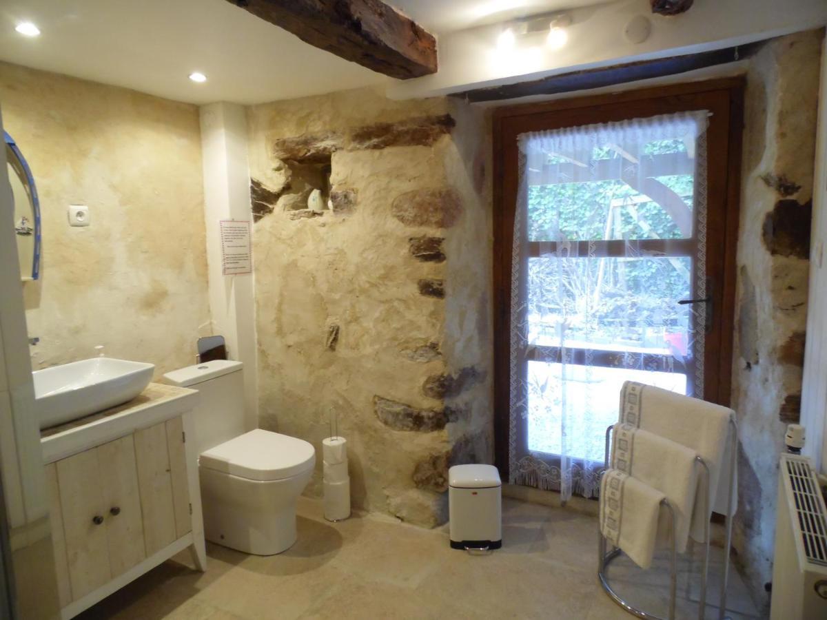 Vabre-Tizac Combecave Bed & Breakfast エクステリア 写真